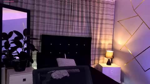 chrristopher77 online show from 10.10.25