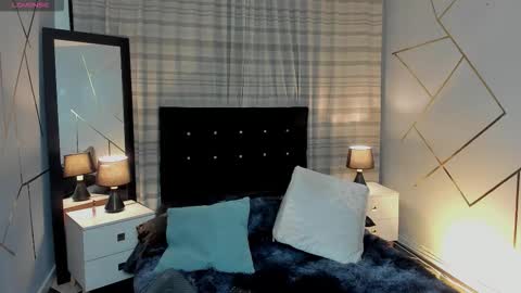 chrristopher77 online show from 10.15.25