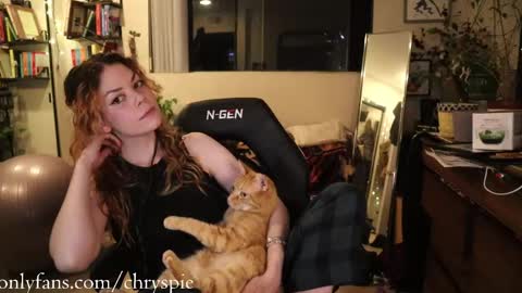 Snapshot of chrysanthulu chatting on 05.28.26 Chrys online show from 05.28.26