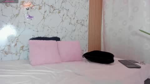 Christal Golden online show from 11.13.25