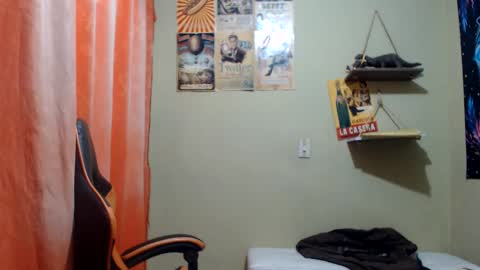 Snapshot of chubby_sex96 chatting on 05.19.26 kate online show from 05.19.26