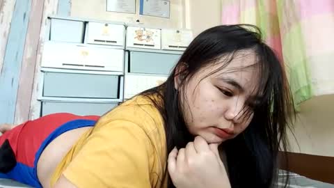 Snapshot of chubbylicious_aria chatting on 12.04.25 HappyGirL Aria online show from 12.04.25