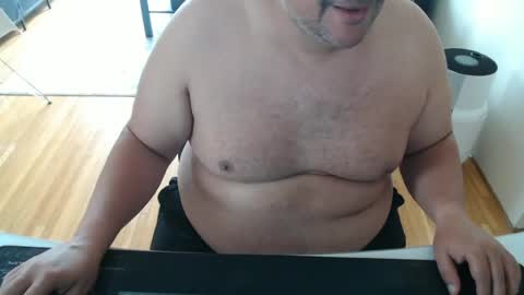 Snapshot of chubbyvix chatting on 06.17.26 AstorYvr online show from 06.17.26