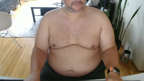 Snapshot of chubbyvix chatting on 07.14.26 AstorYvr online show from 07.14.26