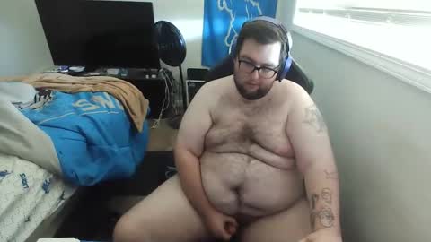 Snapshot of chubbyyxsteven chatting on 12.13.25 Steven online show from 12.13.25