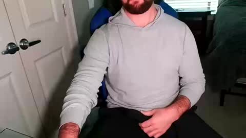 Snapshot of chuck0781 chatting on 10.11.25 chuck online show from 10.11.25