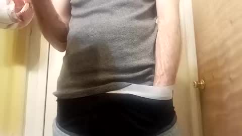 Snapshot of ciestep8216 chatting on 02.21.25 ciestep8216 online show from 02.21.25