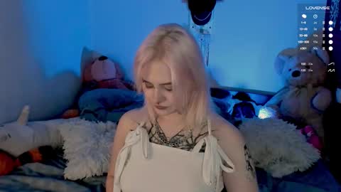 Helen and Teya online show from 10.13.25