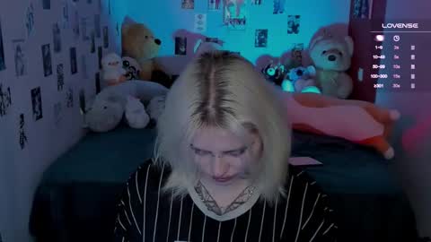 Helen and Teya online show from 11.28.25