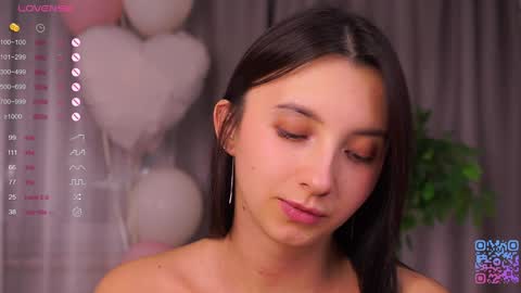   L  online show from 11.23.25