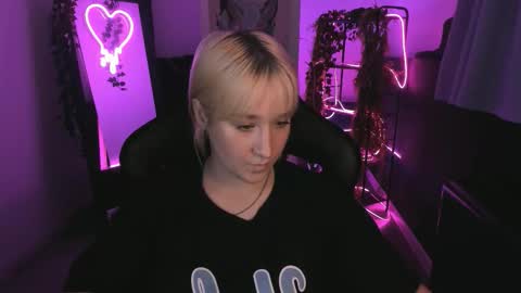 Cin Bellamy online show from 10.10.25