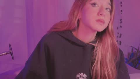 Sofi Eva and Mey online show from 09.24.25