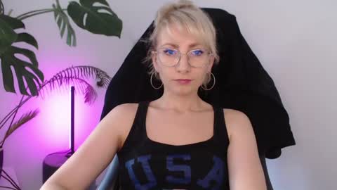Cinderella online show from 07.02.26