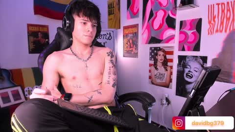 David     Independent Model online show from 02.07.25