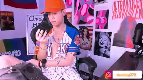 David     Independent Model online show from 02.11.25