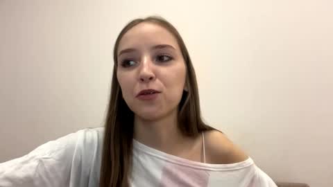 Aurora online show from 04.26.26