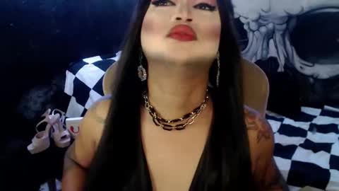 QUEEN CESS online show from 01.19.26