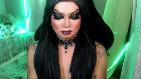 Snapshot of cj_parker69 chatting on 06.30.26 QUEEN CESS online show from 06.30.26