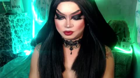 Snapshot of cj_parker69 chatting on 07.15.26 QUEEN CESS online show from 07.15.26