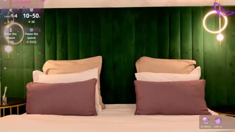 Claire online show from 01.14.26