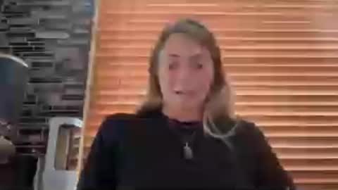 Snapshot of clairethompson01 chatting on 07.16.26 Claire online show from 07.16.26