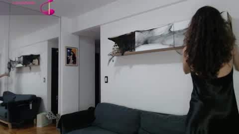 clairevarhol online show from 10.05.25