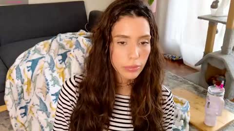 Snapshot of clairevarhol chatting on 05.04.26 clairevarhol online show from 05.04.26