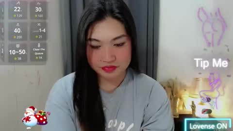 CLAIRE online show from 10.12.25