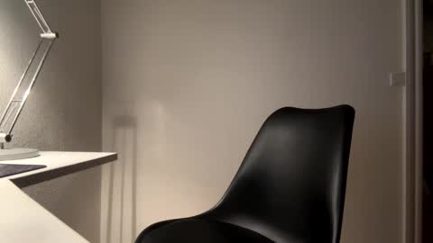 clamshive7 online show from 11.05.25