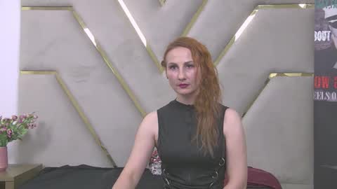 Mistress Clara online show from 11.22.25