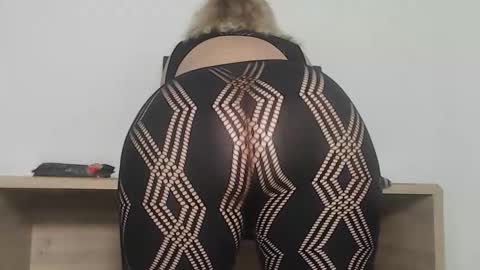 Clara online show from 02.12.26