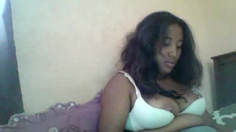 Clarah0123 online show from 02.05.25