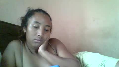 Clarah0123 online show from 11.29.25