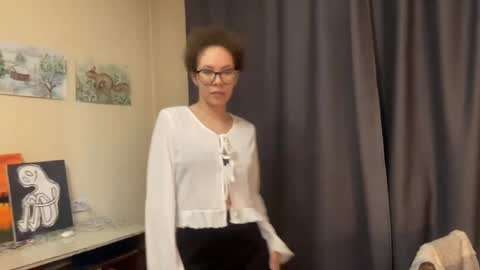 Selena online show from 04.12.26