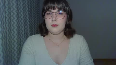 Clara online show from 04.09.26