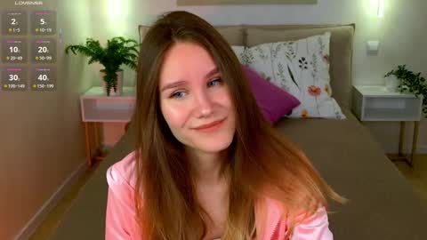 Snapshot of clare_ff chatting on 09.25.25 Claire online show from 09.25.25