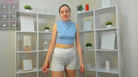 Lora online show from 03.31.26