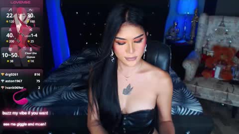 Snapshot of clarizamolina chatting on 12.07.24 Clariza online show from 12.07.24