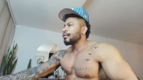 clark_strong online show from 04.01.26