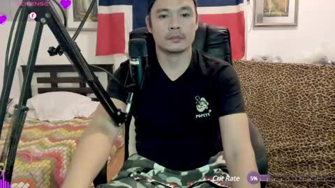 Snapshot of clarkyplaze chatting on 01.03.25 Clark online show from 01.03.25