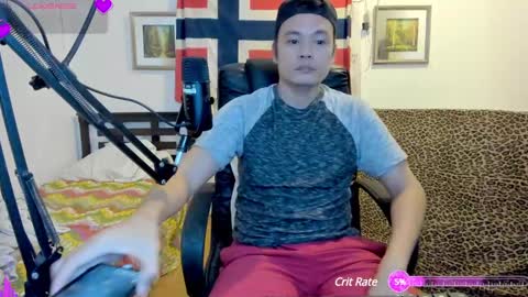 Snapshot of clarkyplaze chatting on 01.04.25 Clark online show from 01.04.25