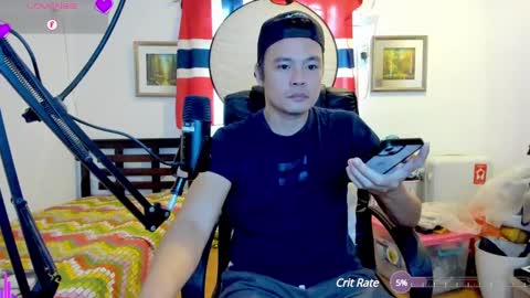 Snapshot of clarkyplaze chatting on 01.06.25 Clark online show from 01.06.25