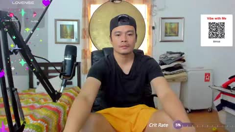 Snapshot of clarkyplaze chatting on 01.12.25 Clark online show from 01.12.25