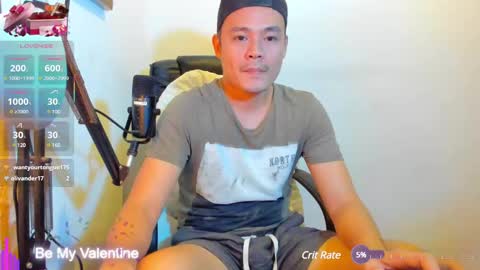 Snapshot of clarkyplaze chatting on 02.14.25 Clark online show from 02.14.25