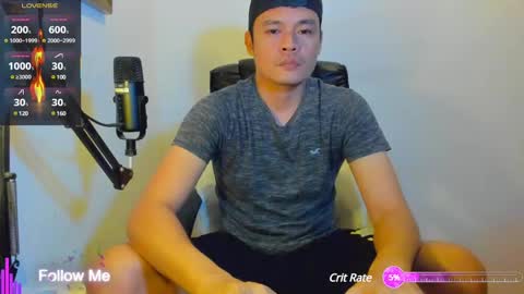 Snapshot of clarkyplaze chatting on 03.02.25 Clark online show from 03.02.25