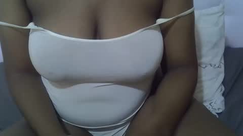 classy_zoey online show from 10.02.25