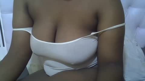 classy_zoey online show from 10.07.25