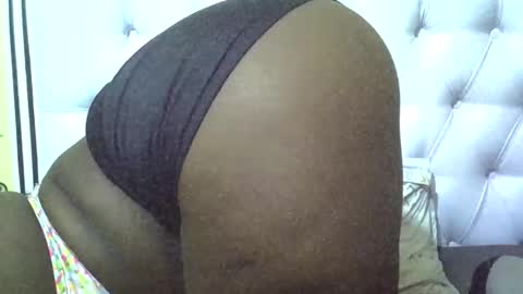 classy_zoey online show from 02.25.26