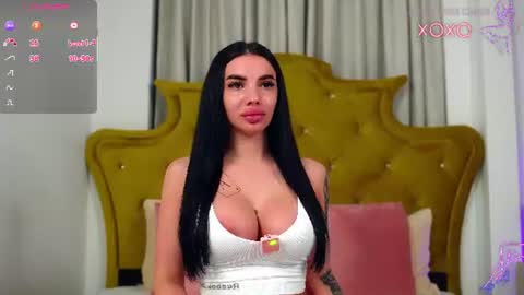 Snapshot of classybarby__ chatting on 06.10.26 Velma online show from 06.10.26