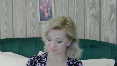 Classy Tinna online show from 02.26.26